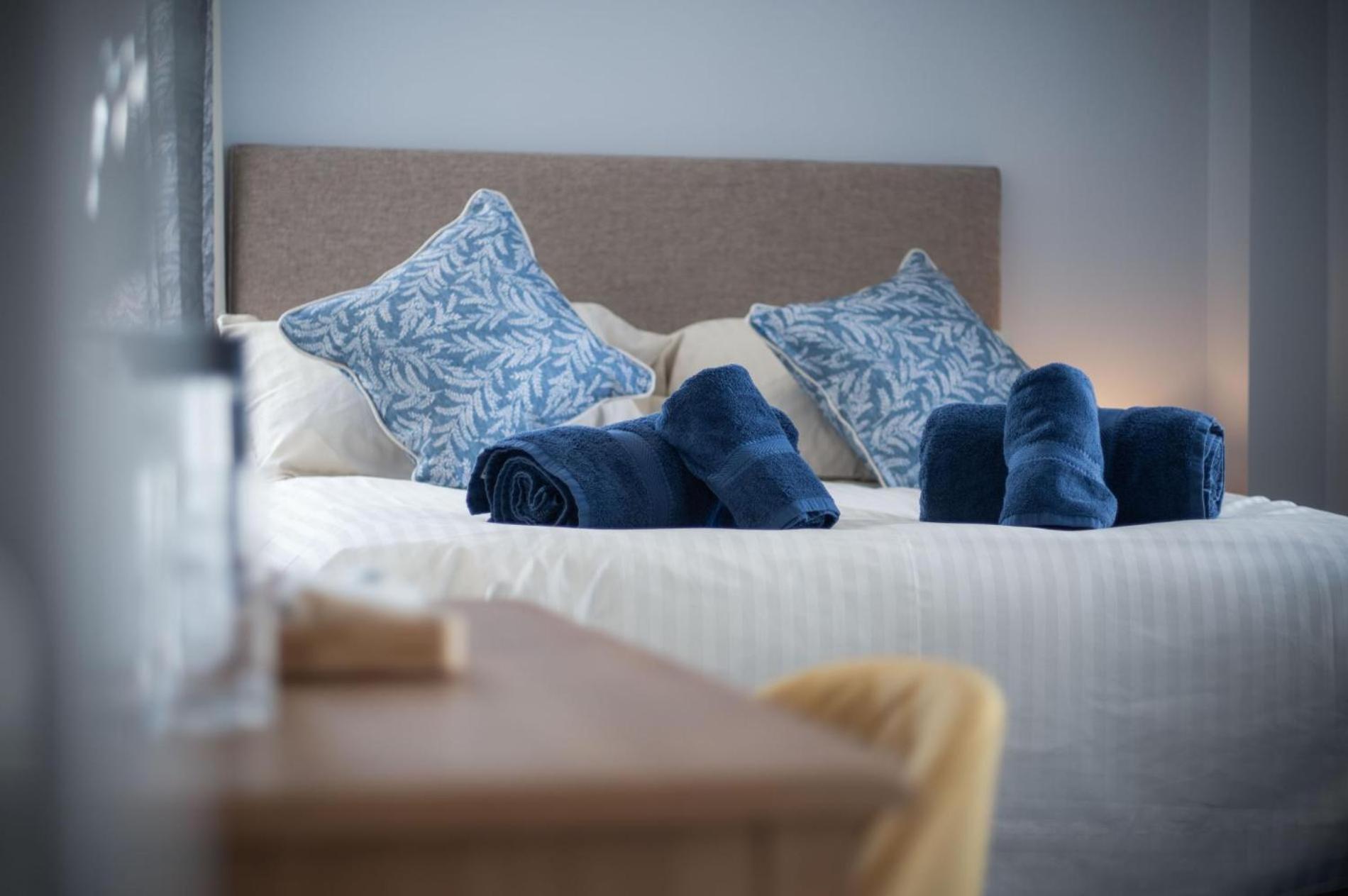 Ocean Cabins No 3 At The Square - Saundersfoot Habitación foto