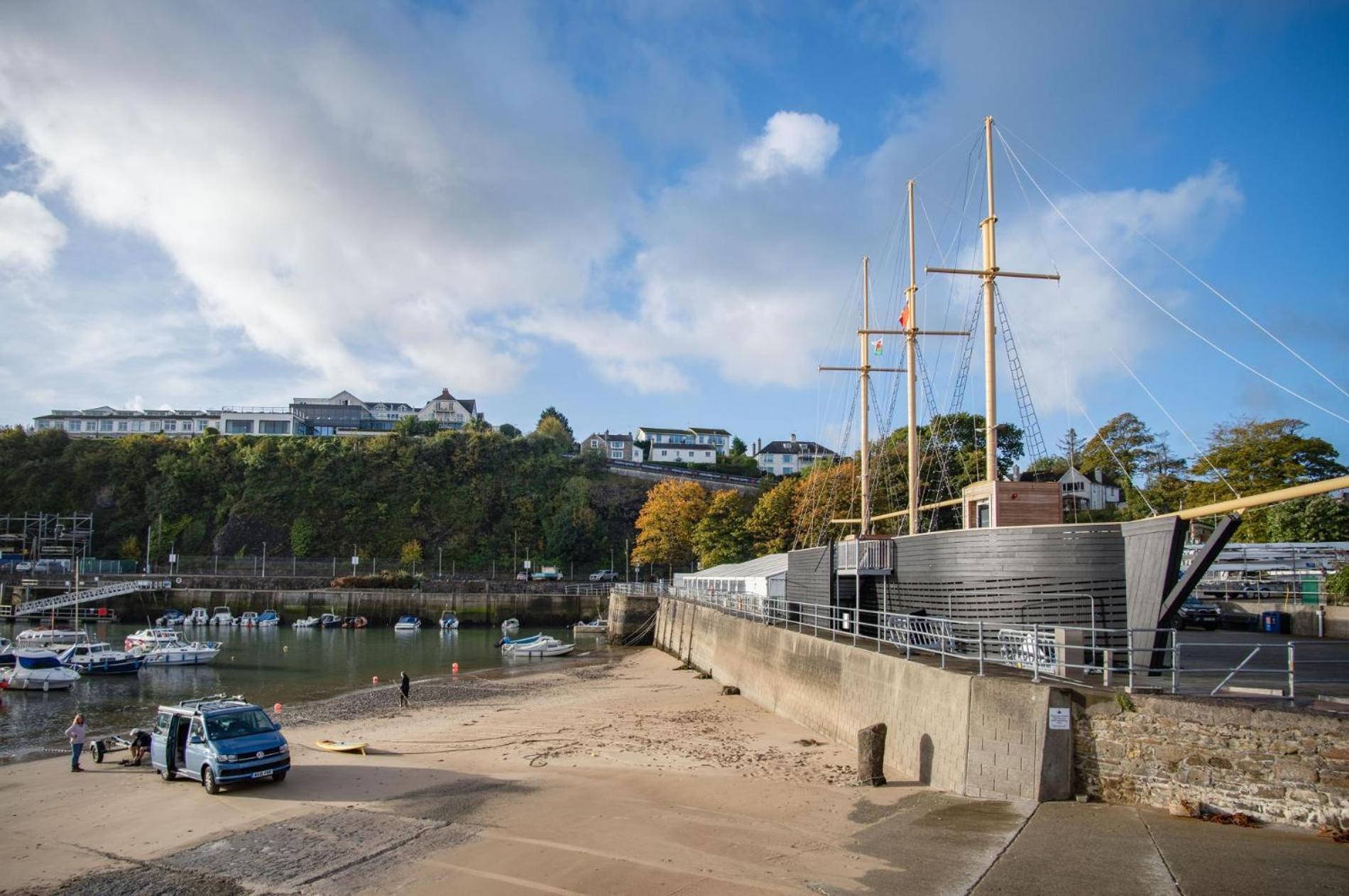 Ocean Cabins No 3 At The Square - Saundersfoot Habitación foto