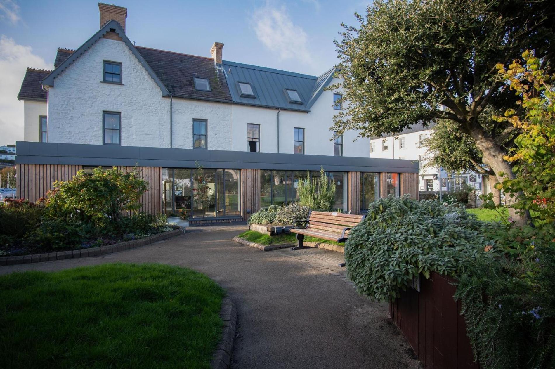 Ocean Cabins No 3 At The Square - Saundersfoot Habitación foto